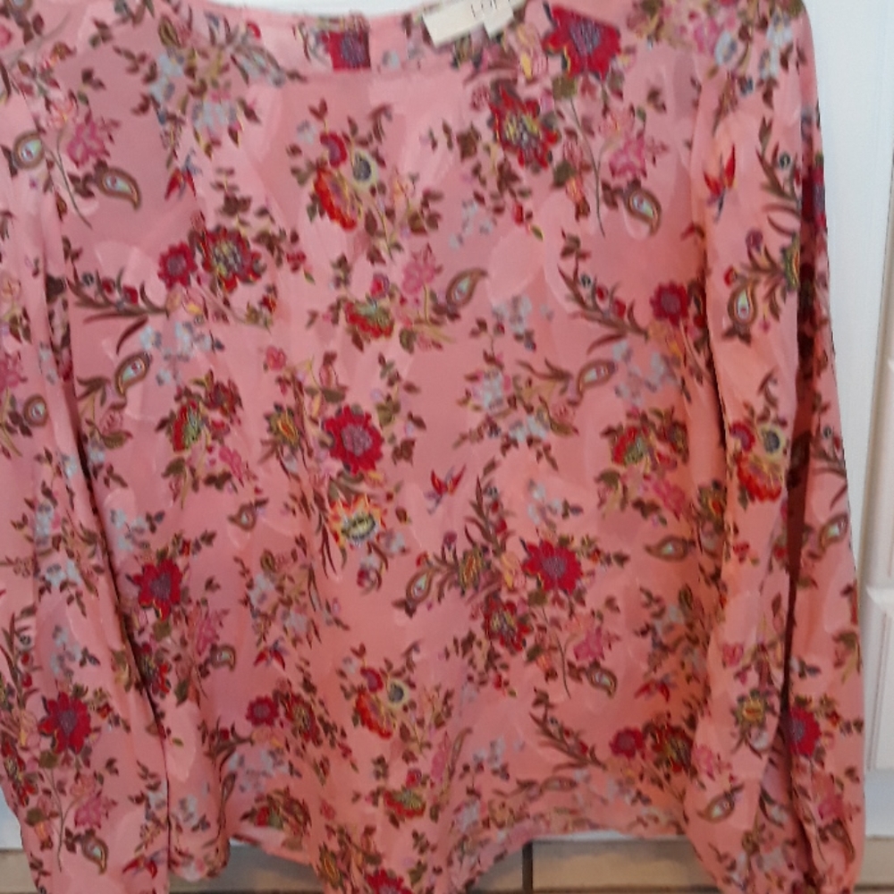 Women's Top